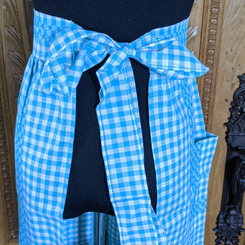 Vintage Light Blue Gingham Half Apron With Pocket View 4